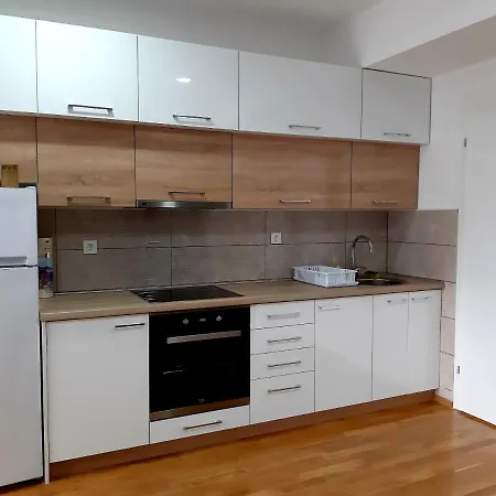 Apartment Blazeski *